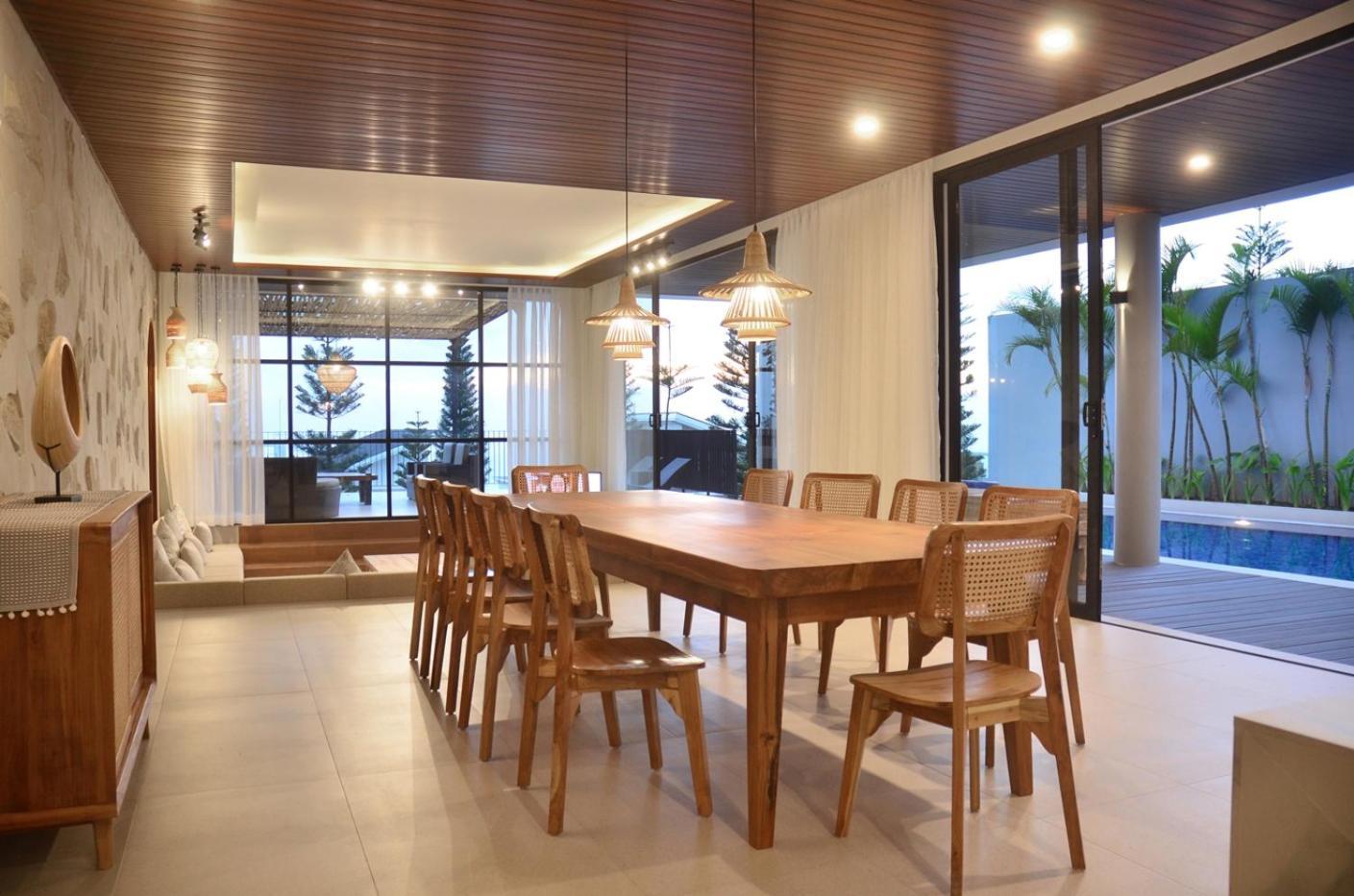 Sunshine View 6 Bedrooms With A Private Swimming Pool Bandung